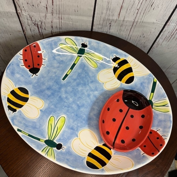 Clay Art Other - CLAY ART “Bumble Bee” hand painted chips n dip ceramic 2 piece serving platter